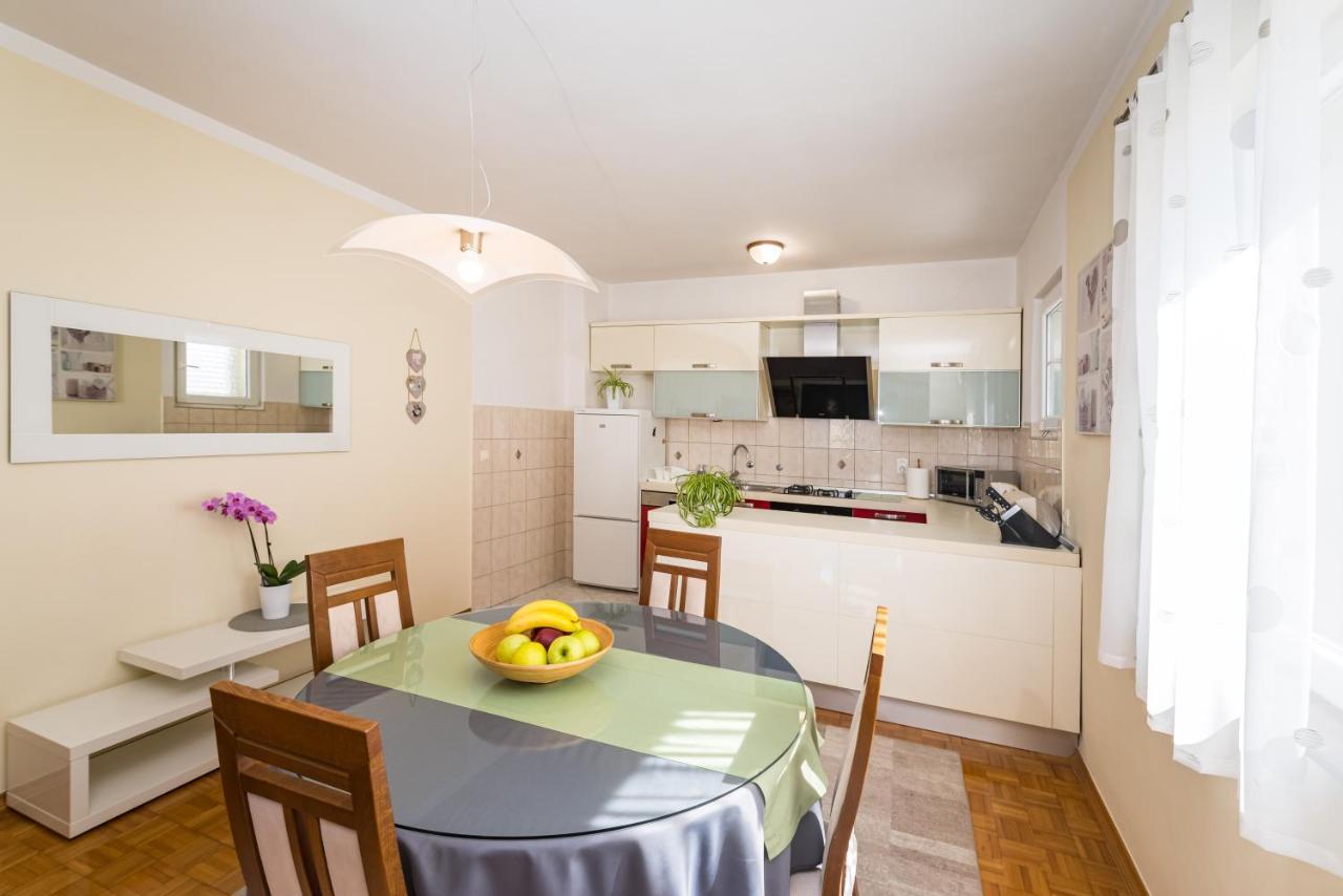 Apartment Visnja Задар Екстериор снимка