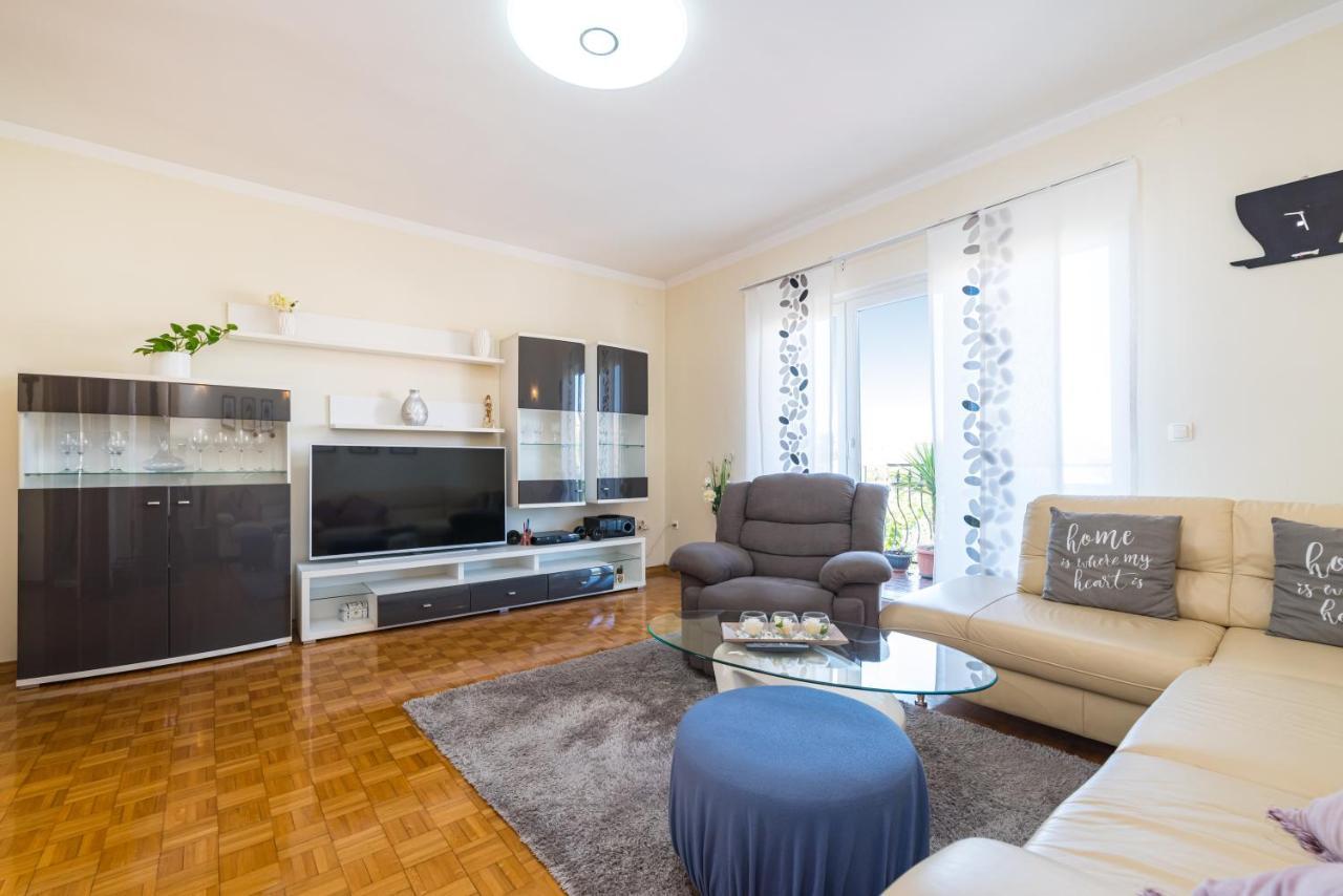 Apartment Visnja Задар Екстериор снимка
