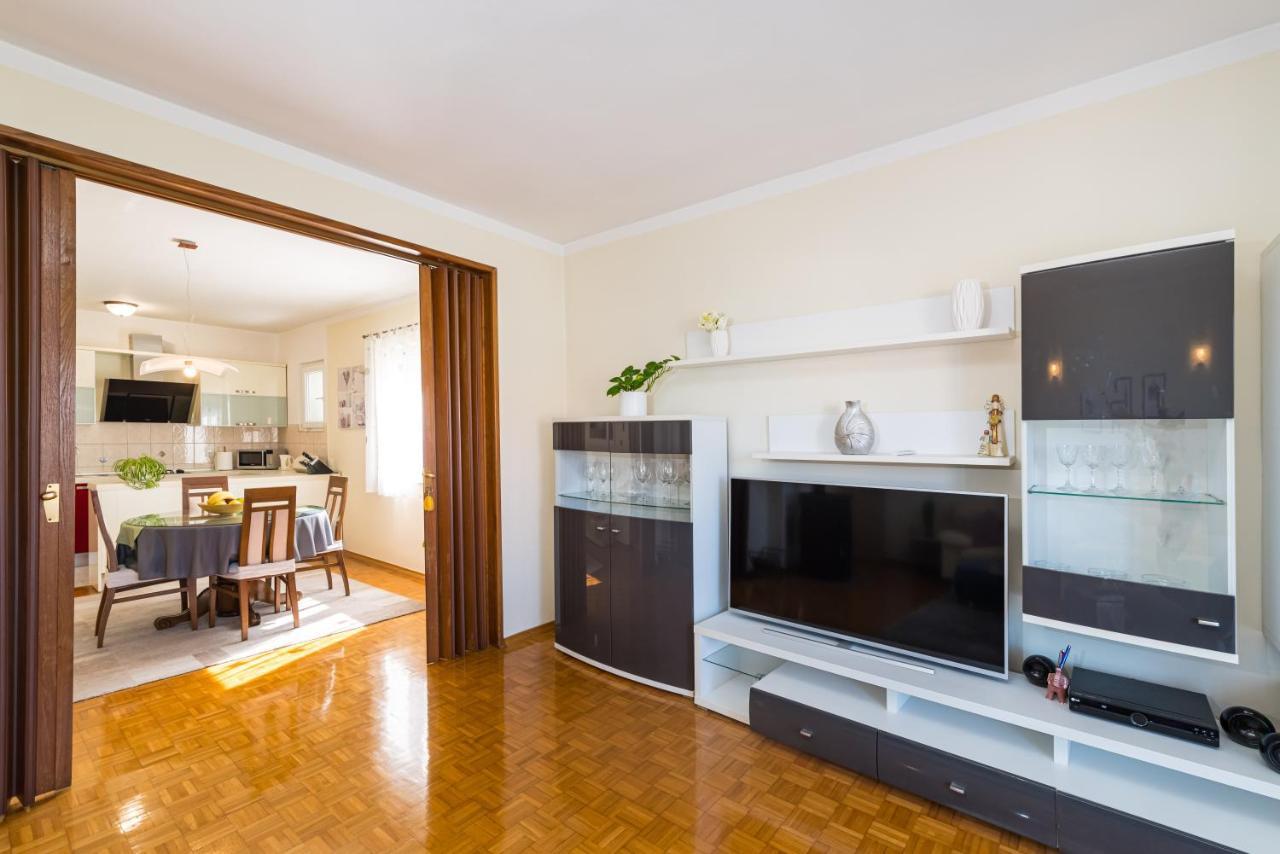 Apartment Visnja Задар Екстериор снимка