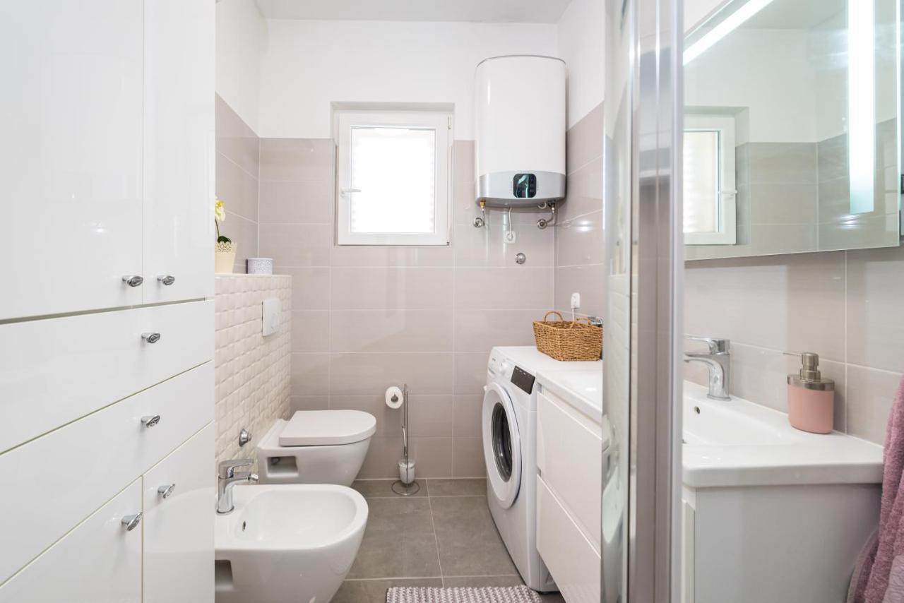 Apartment Visnja Задар Екстериор снимка