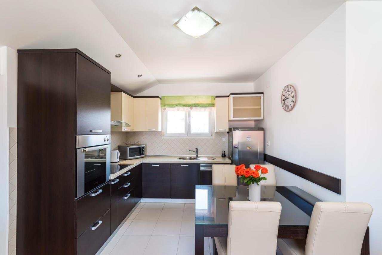 Apartment Visnja Задар Екстериор снимка