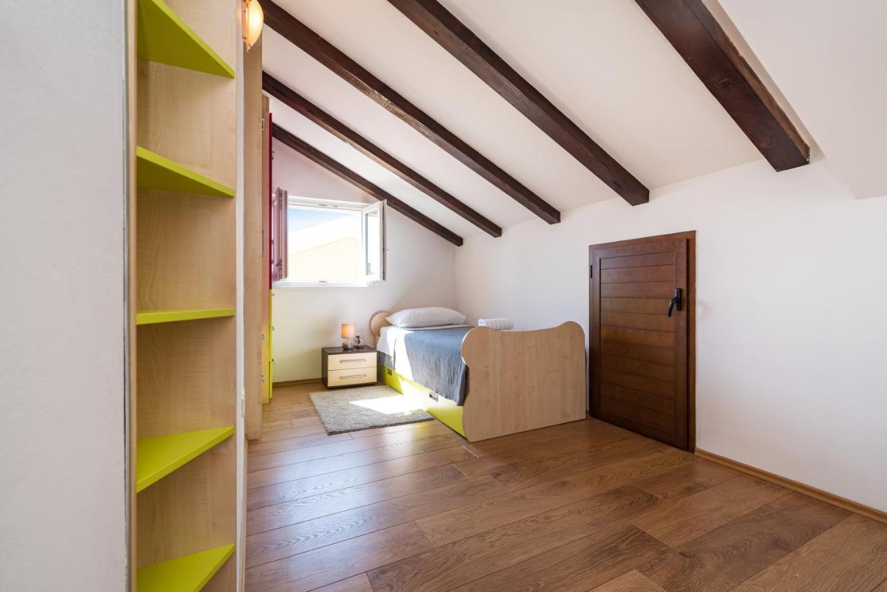 Apartment Visnja Задар Екстериор снимка